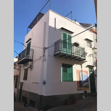 Apartment Via San Giacomo Primo Piano Isola di Ustica